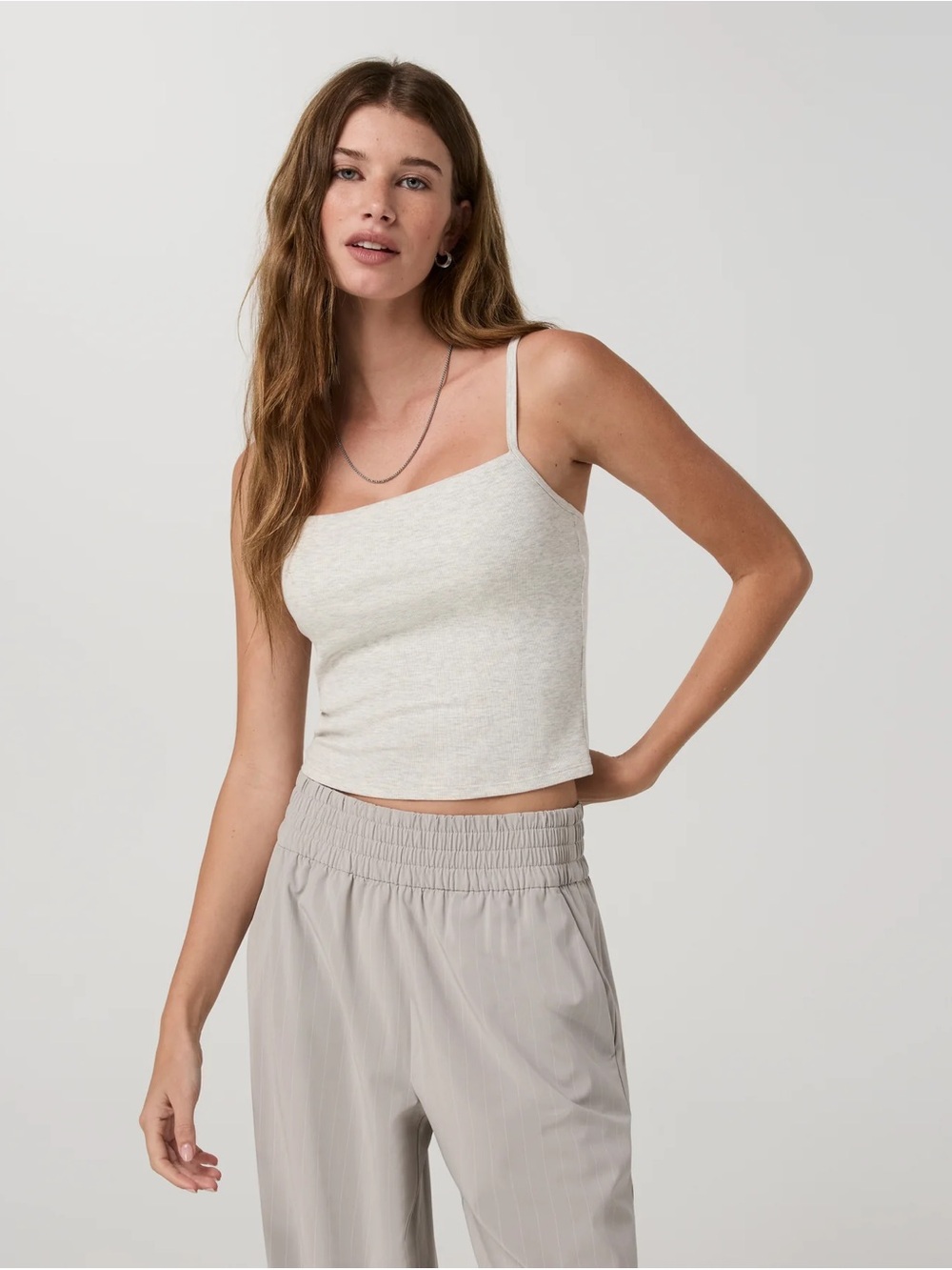 Vuori Pose Support Tank Top in White Heather Grey Size Medium